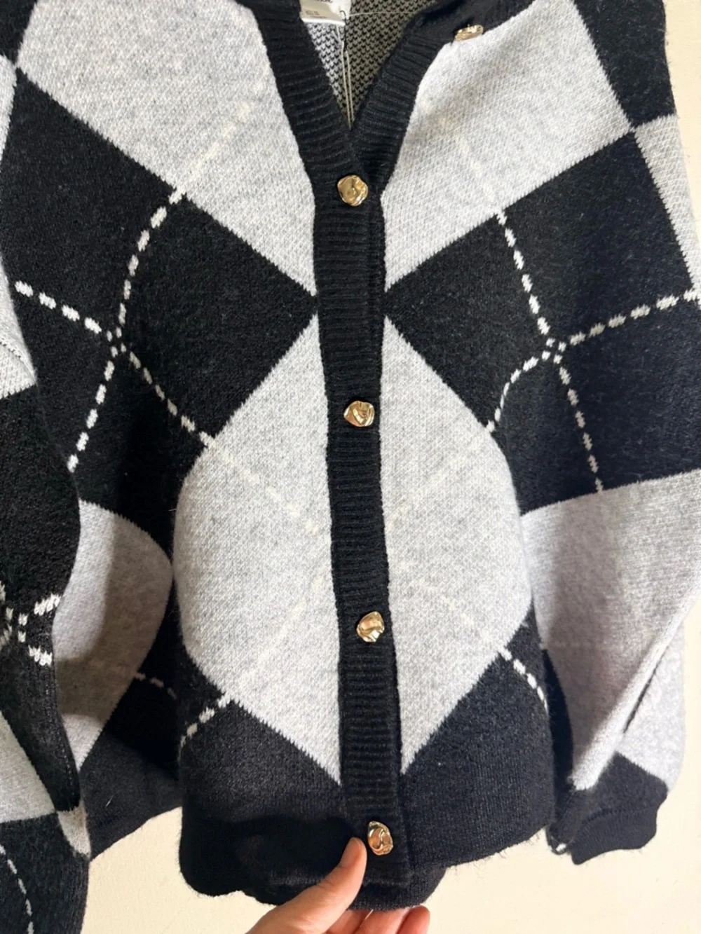 Song of Style Black & Gray Argyle Button Cardigan - Picture 4 of 9
